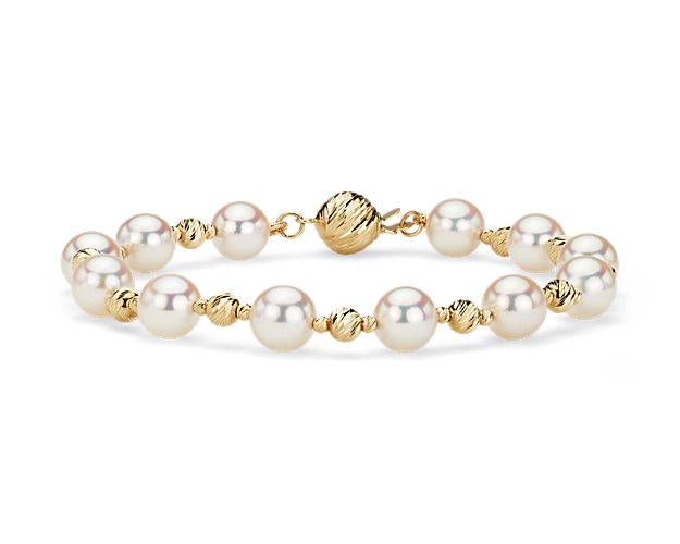 Alternating Akoya and Gold Bead Bracelet in 14k Yellow Gold (7.5-8 mm)