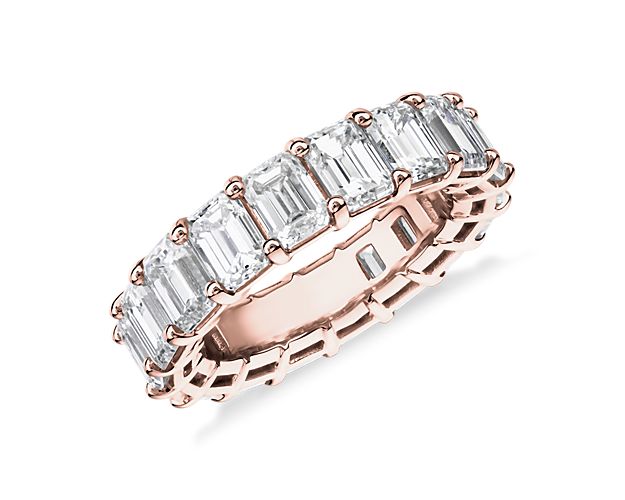 This lab grown diamond emerald-cut eternity ring celebrates the brilliance of love, surrounded by the timeless shine of 14k rose gold.