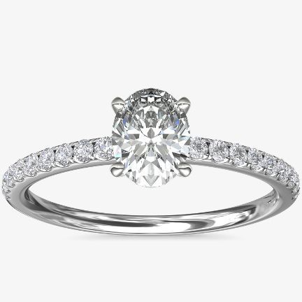 Oval Cut Engagement Rings